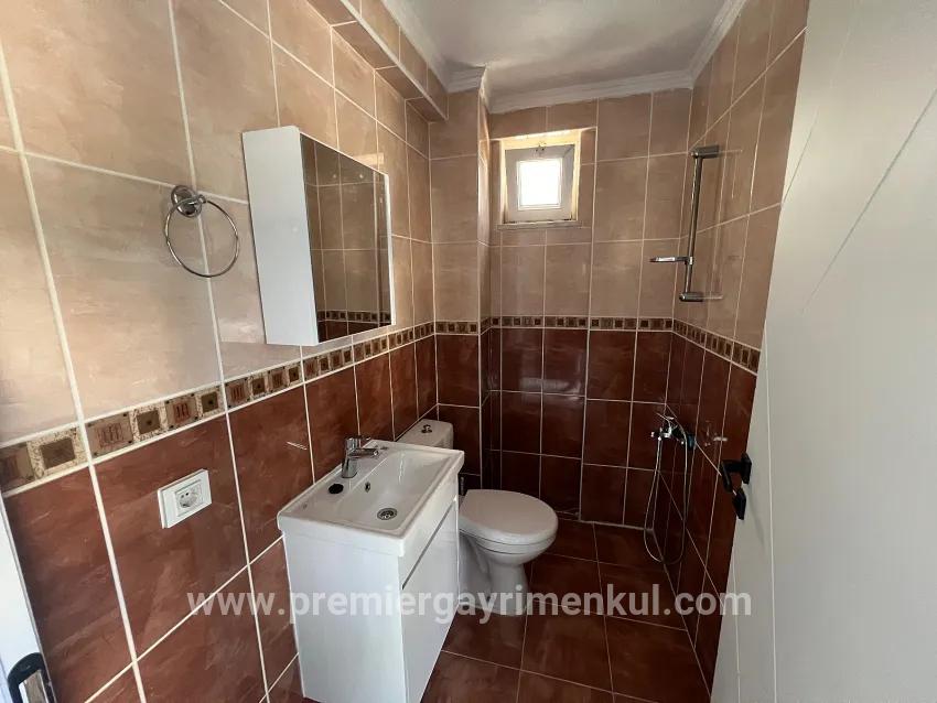 Im Dıdım Efeler Viertel Medusa 1 Komplex gibt es ein Luxus-satılık 4+1 Tripleks Villa