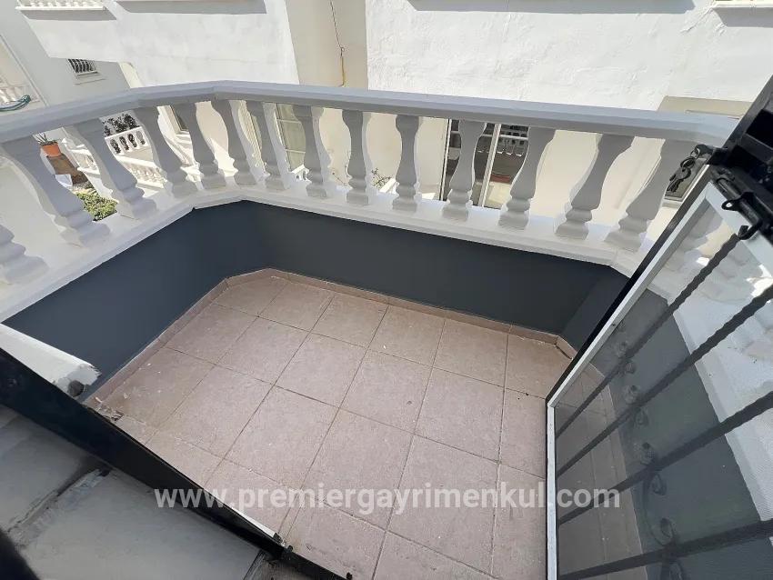 Im Dıdım Efeler Viertel Medusa 1 Komplex gibt es ein Luxus-satılık 4+1 Tripleks Villa