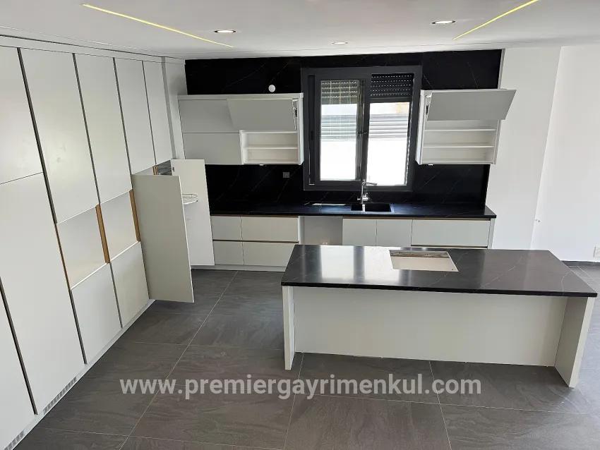 Nahe dem Hisar Sağtur Denizi, exklusive Luxus-villa 4+1 mit eigenem Pool