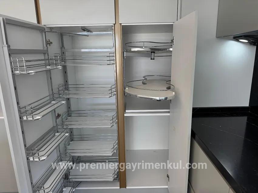 Nahe dem Hisar Sağtur Denizi, exklusive Luxus-villa 4+1 mit eigenem Pool