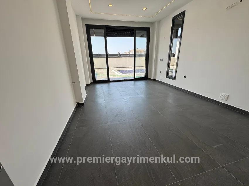 Nahe dem Hisar Sağtur Denizi, exklusive Luxus-villa 4+1 mit eigenem Pool