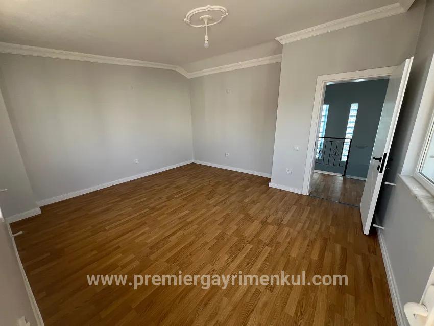 Neighbourhood of Dıdım Efeler Mahallesi Medusa 1 Site has a Luxurious 4+1 Triplex Villa for Sale