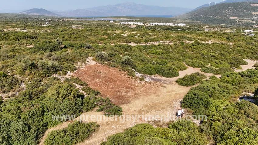 Land For sale in Ak-yeniköy Nbh. Didim Akyeniköy - Housing Zoned - 300 m²