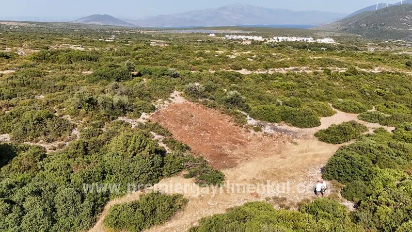 Didim Bozseki'de 300 m² İmarlı satılık arsa | düz arazi | merkeze yakın | yatırımlık